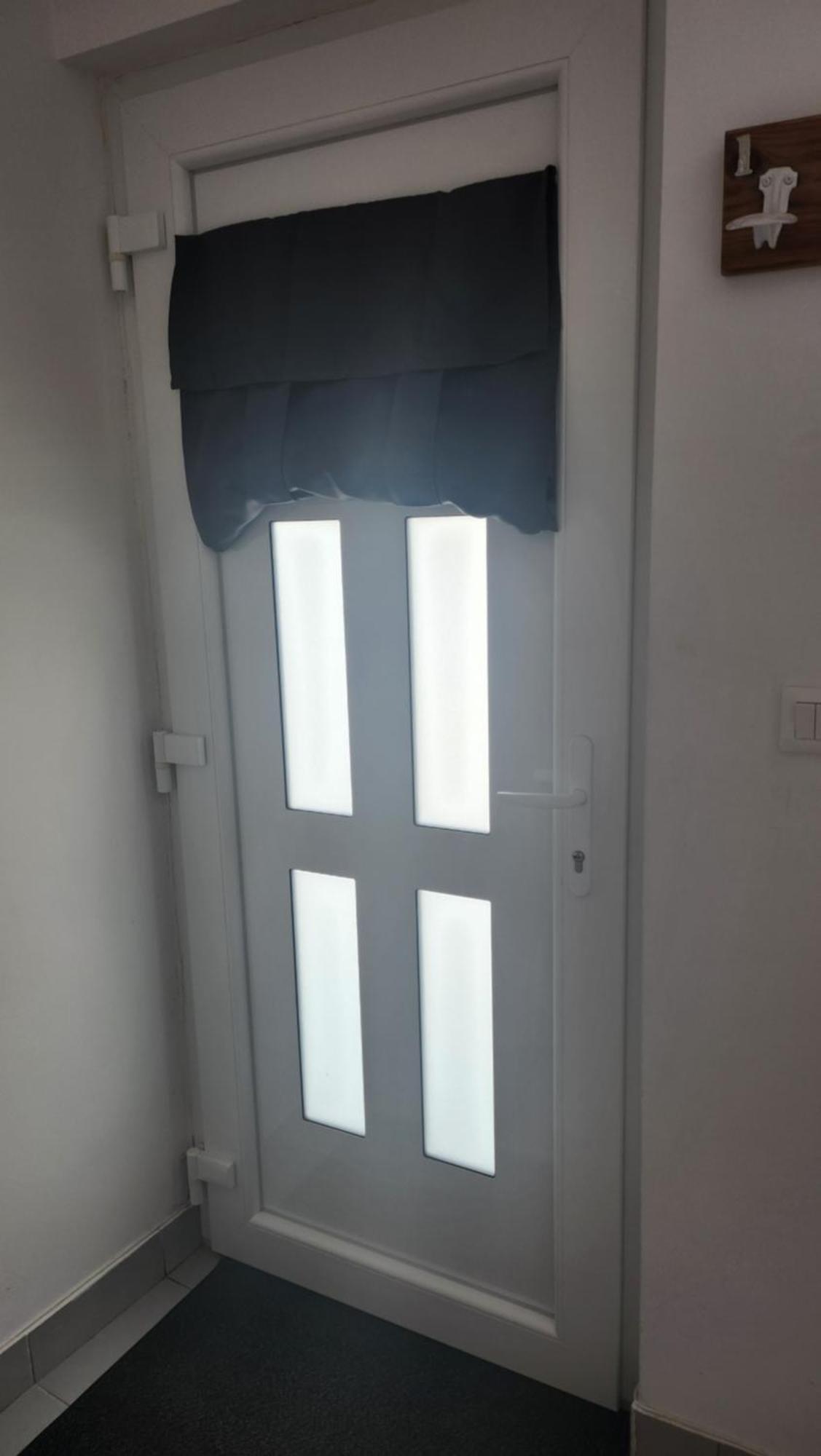 Joli Studio En Centre Ville Faremoutiers Екстериор снимка