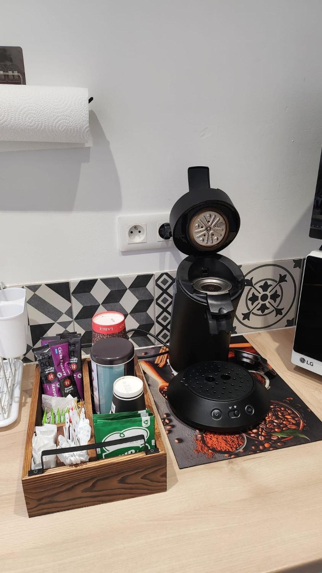 Joli Studio En Centre Ville Faremoutiers Екстериор снимка