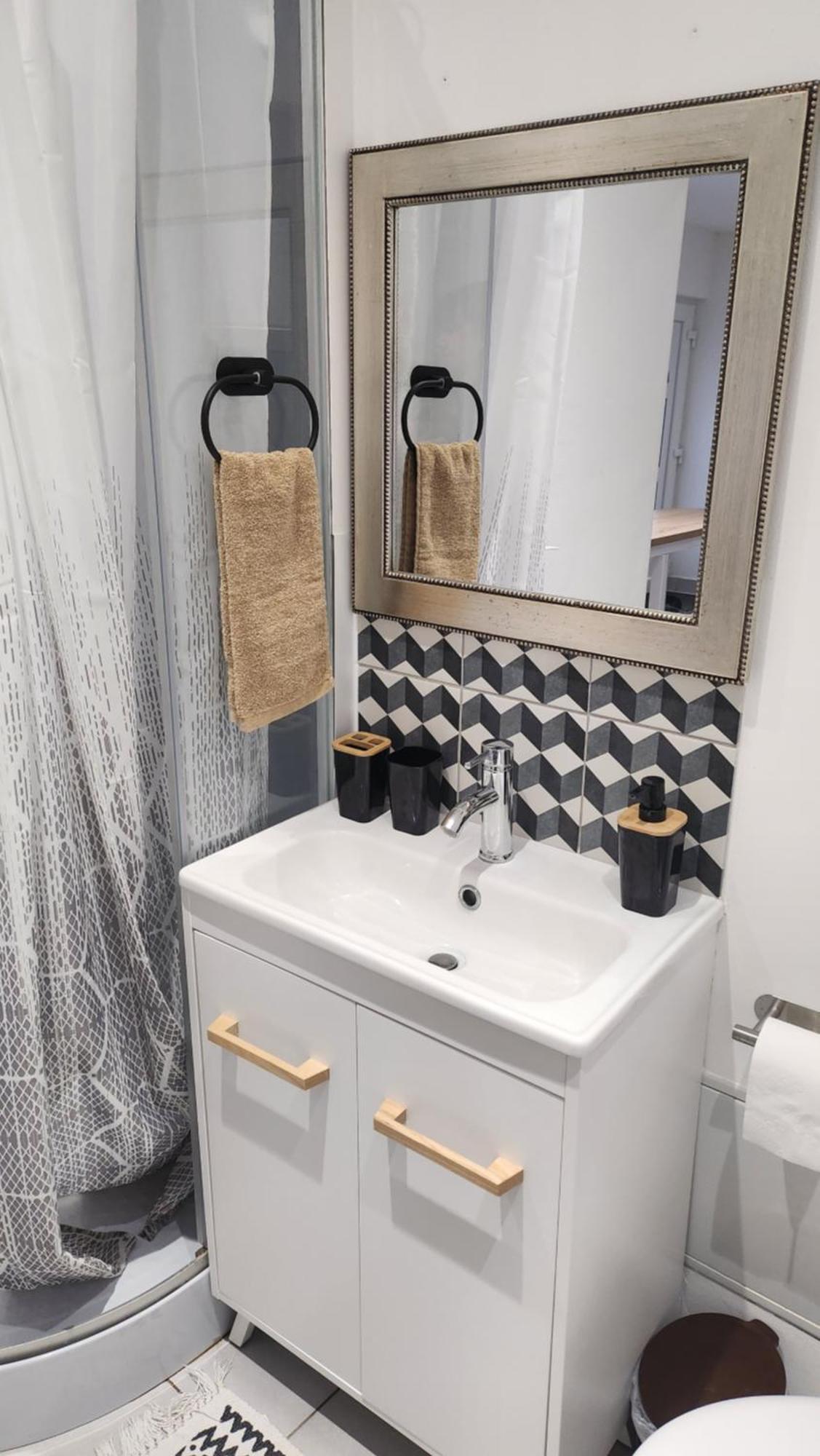 Joli Studio En Centre Ville Faremoutiers Екстериор снимка