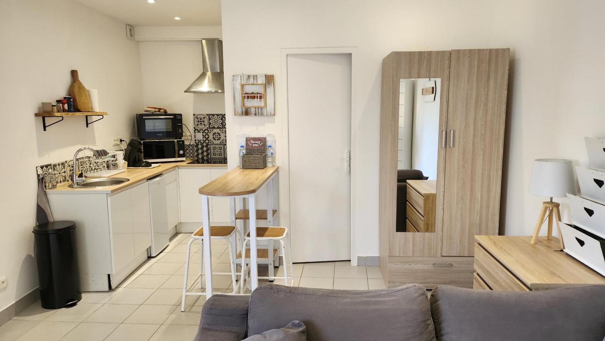 Joli Studio En Centre Ville Faremoutiers Екстериор снимка